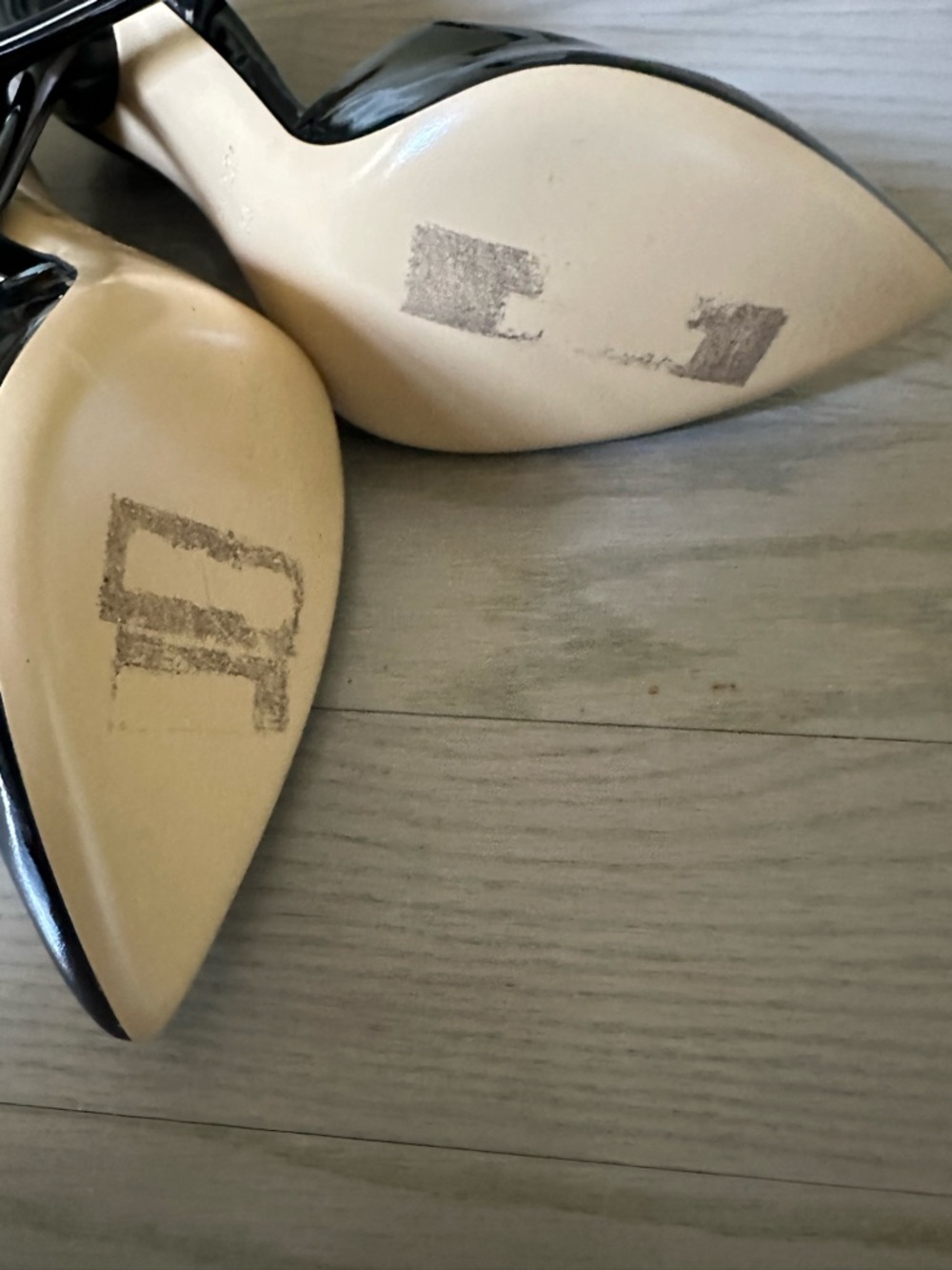 Gucci Black Patent Leather Pointed Toe Stilettos - Picture 6 of 7